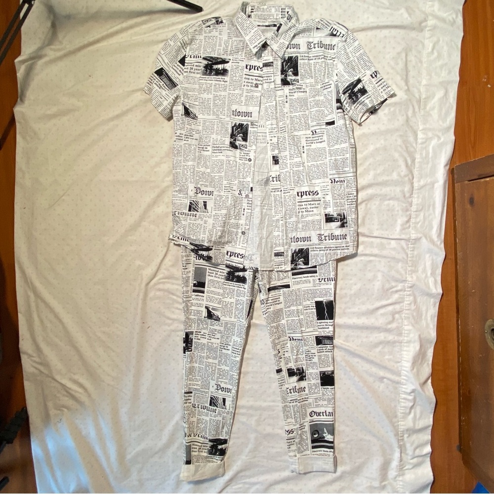 ELMWOOD NEWSPAPER PRINT MATCHING SET